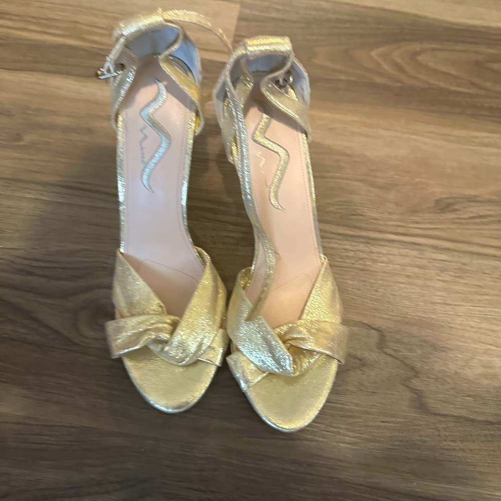 Nina metallic Gold Heels with ankle strap